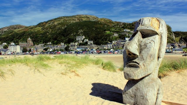 Hvad er Cardiff kendt for? Få alle detaljer om byens berømte seværdigheder!